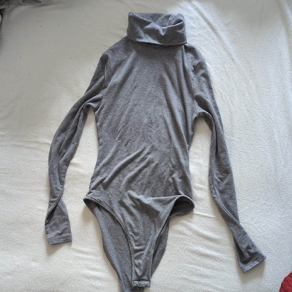 SHEIN grey bodysuit